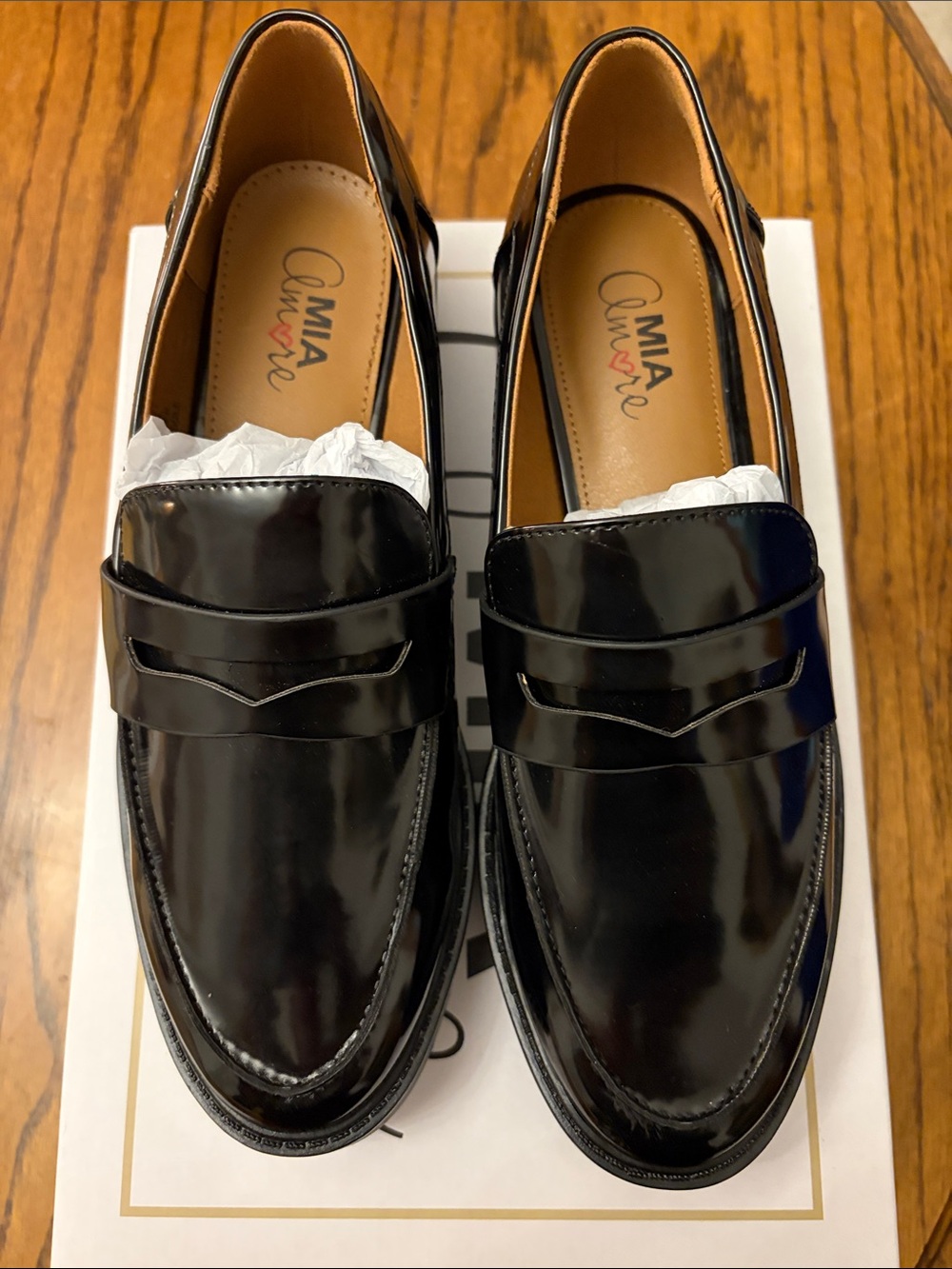 NIB 🛍️ MIA BLACK PATENT LEATHER CLASSIC LOAFERS SIZE 6.5